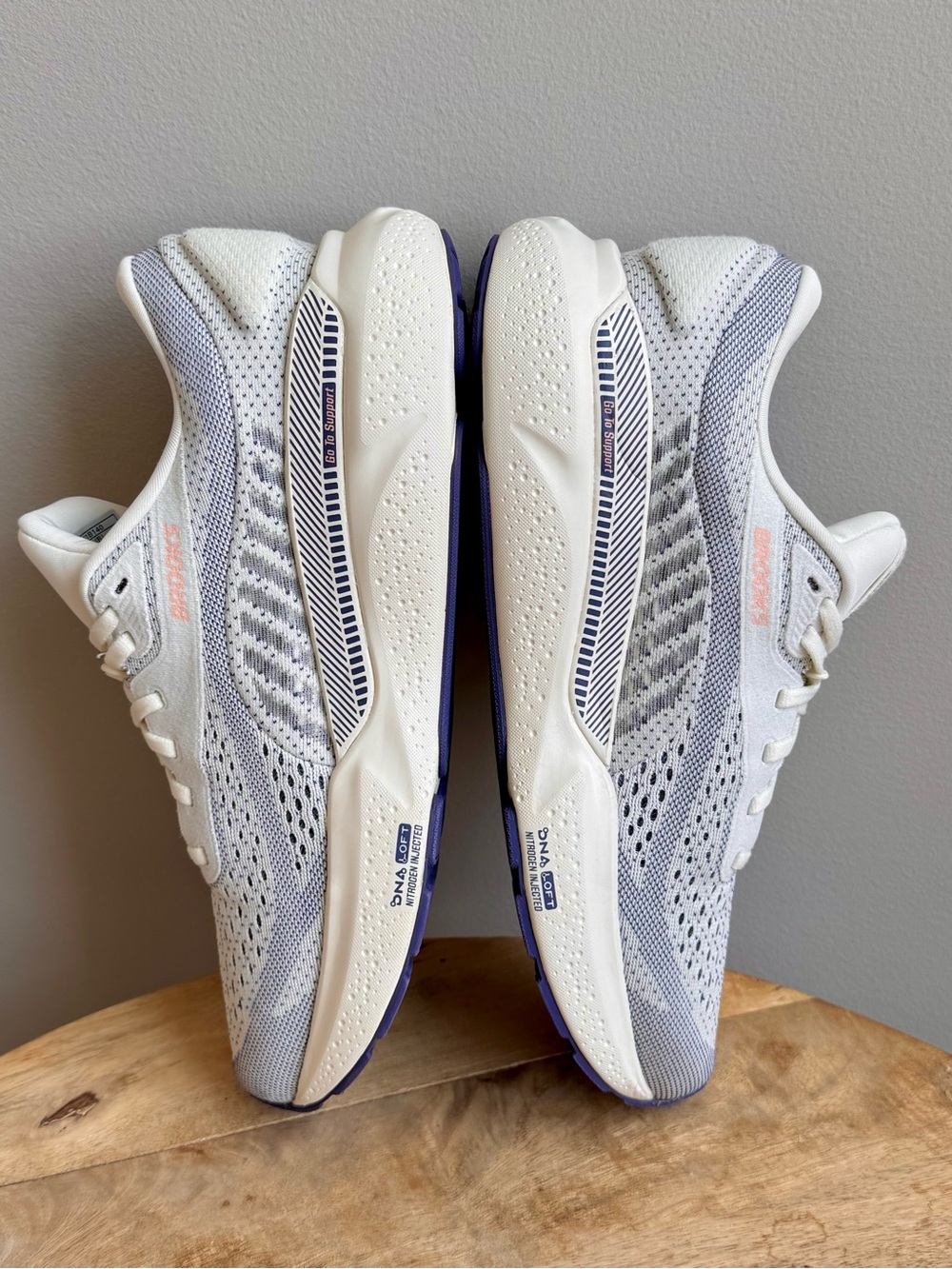 Brooks Adrenaline GTS 24 Women's Running Shoes Gray Blue Peach Size 8 Gym - Picture 5 of 14